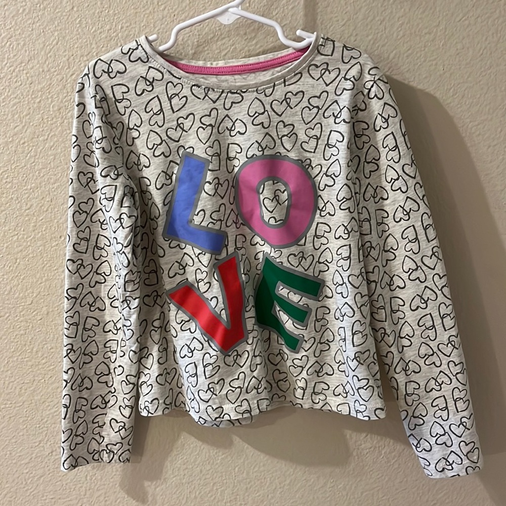 Long sleeve love shirt